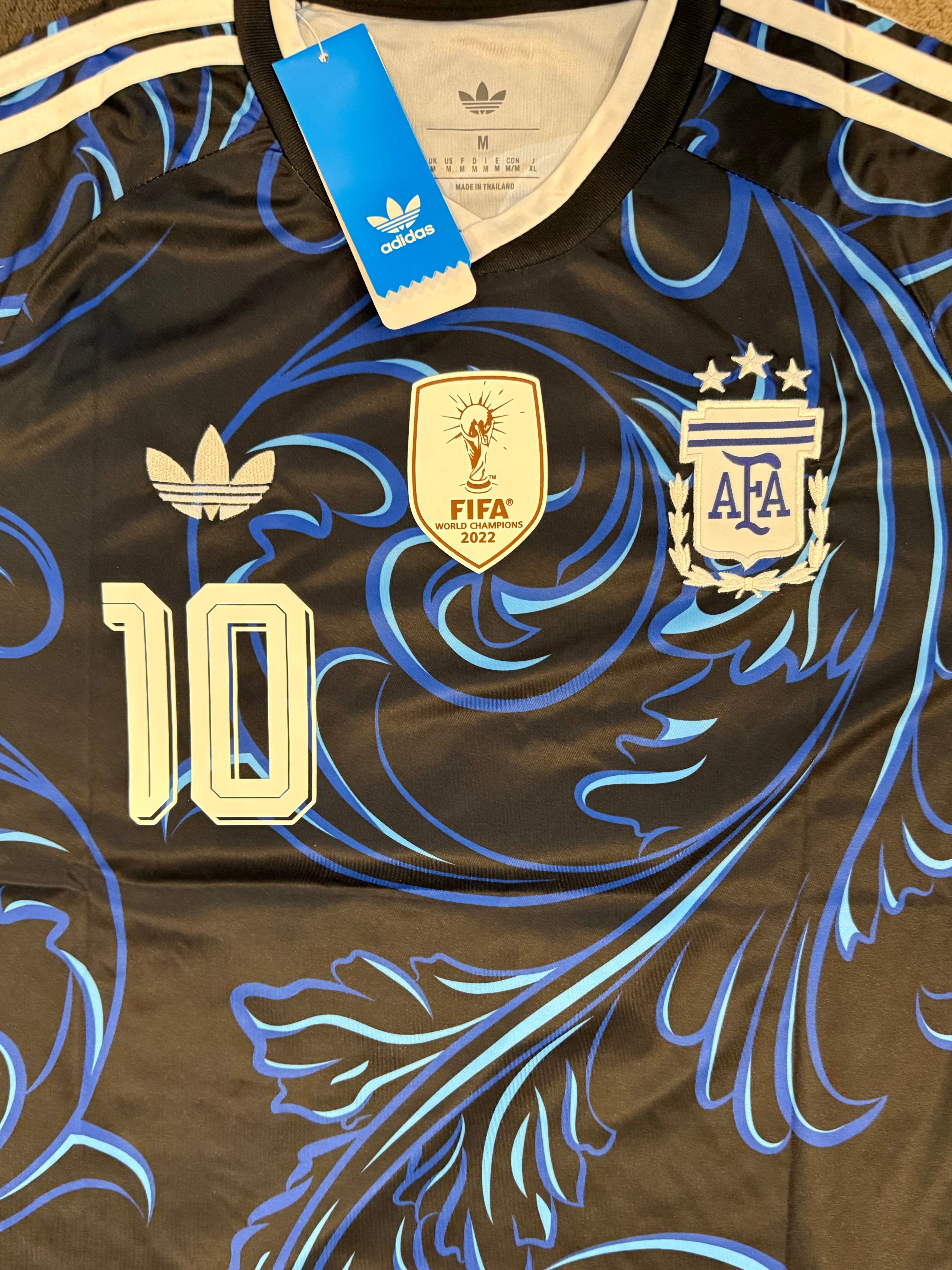 Messi Argentina Away Jersey — Fans Edition